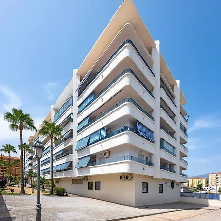 Bright Flat In San Pedro With Pool And Parking