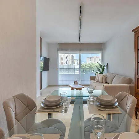 Bright Flat In San Pedro With Pool And Parking