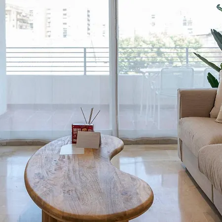 Lejlighed Bright Flat In San Pedro With Pool And Parking *