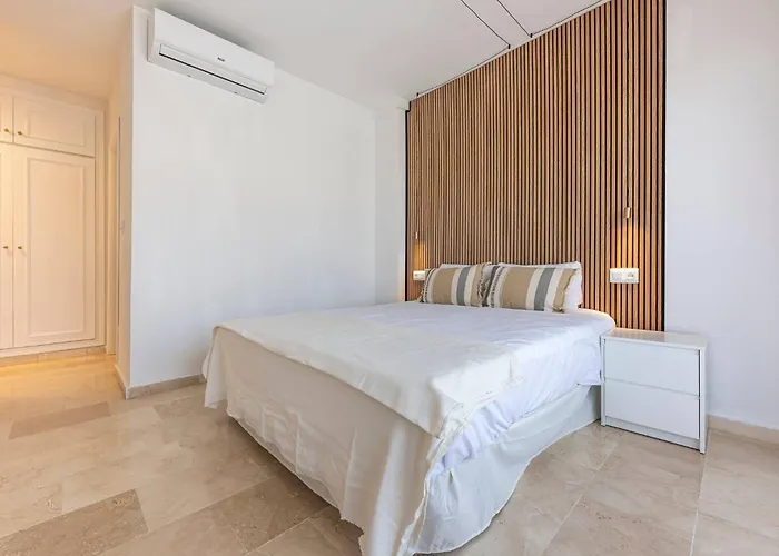 شقة Bright Flat In San Pedro With Pool And Parking ماربيا