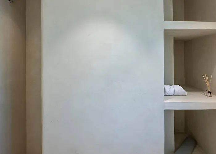 Bright Flat In San Pedro With Pool And Parking * ماربيا