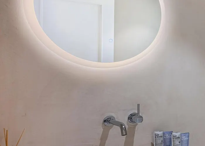 Bright Flat In San Pedro With Pool And Parking شقة *