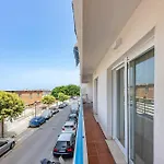 Bright Flat In San Pedro With Pool And Parking マルベーリャ