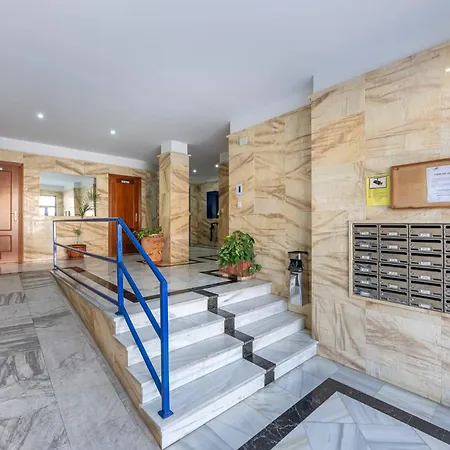 Bright Flat In San Pedro With Pool And Parking Διαμέρισμα *